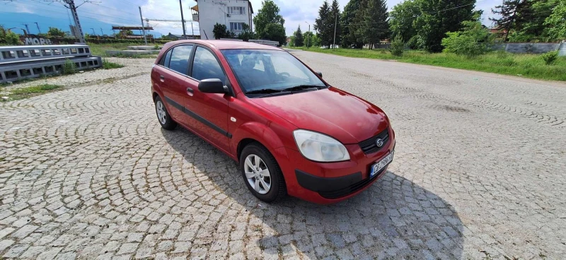 Kia Rio 1.4 v16, снимка 1 - Автомобили и джипове - 47543513