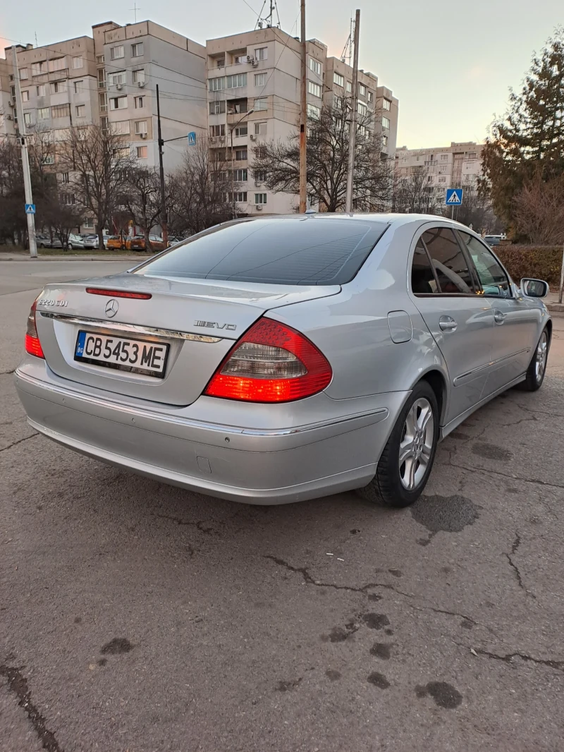 Mercedes-Benz E 220 EVO, снимка 7 - Автомобили и джипове - 48395510