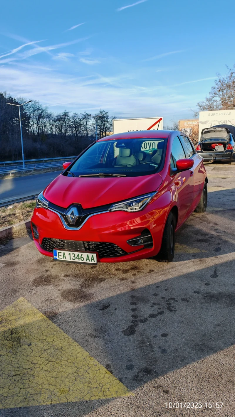 Renault Zoe, снимка 5 - Автомобили и джипове - 48656820