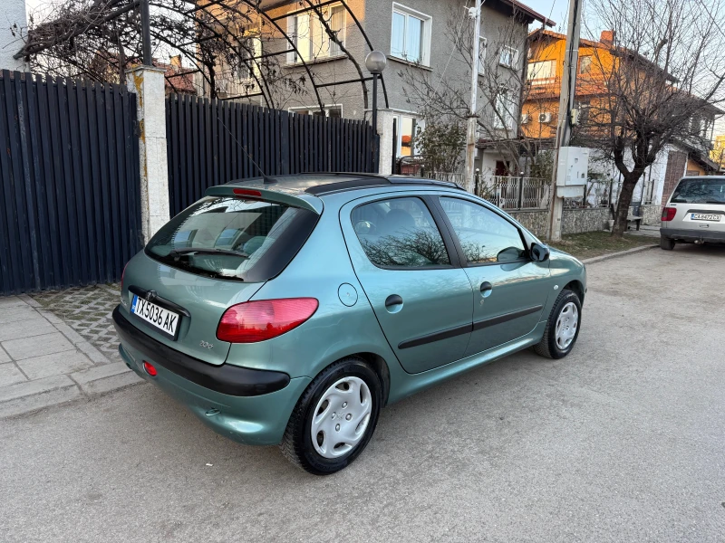 Peugeot 206 1.4i, снимка 6 - Автомобили и джипове - 49068675