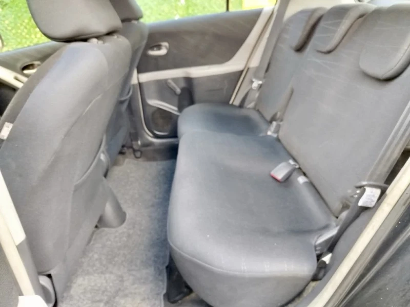 Toyota Yaris 1.4 d4d, снимка 14 - Автомобили и джипове - 49756167