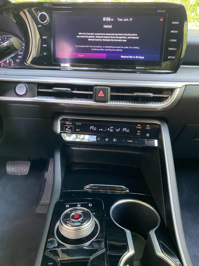 Kia K5 2.0 MPI (CVVL) Газ/Бензин - АКЦИЯ !!!, снимка 11 - Автомобили и джипове - 51902500