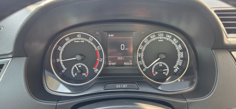 Skoda Fabia, снимка 12 - Автомобили и джипове - 50646514