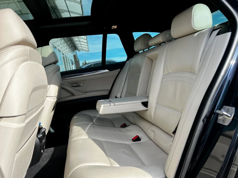 BMW 530 LCI XDrive, снимка 17 - Автомобили и джипове - 52119794