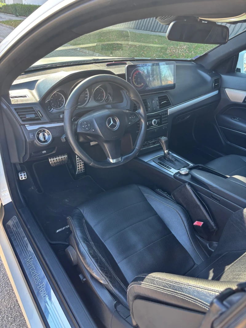 Mercedes-Benz E 250, снимка 9 - Автомобили и джипове - 52845591