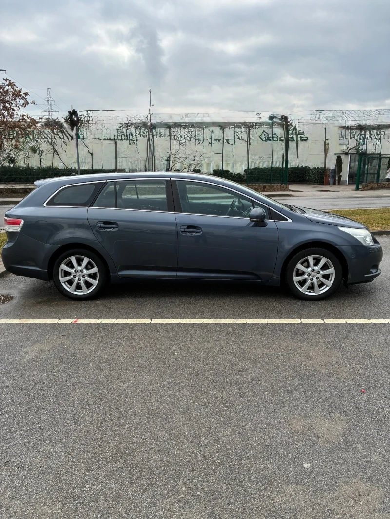 Toyota Avensis 2.2 D4D 150к.с, снимка 3 - Автомобили и джипове - 53393757