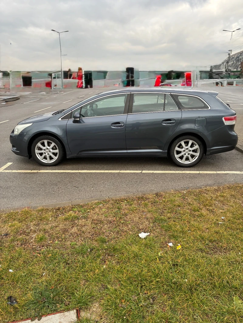 Toyota Avensis 2.2 D4D 150к.с, снимка 6 - Автомобили и джипове - 53393757