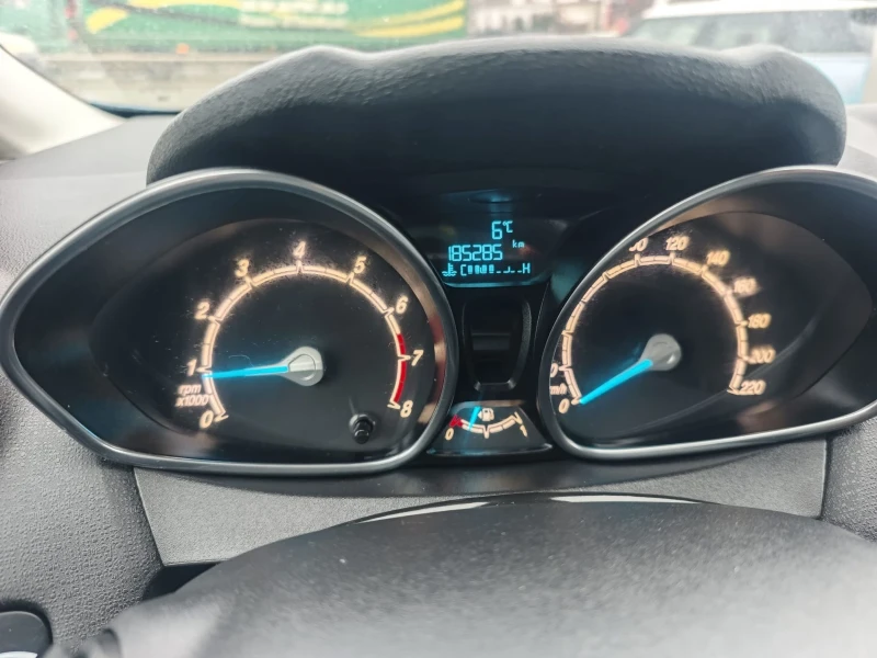 Ford Fiesta 1.4i ГАЗ* ОТЛИЧЕН* ТОП ЦЕНА* , снимка 15 - Автомобили и джипове - 53399959