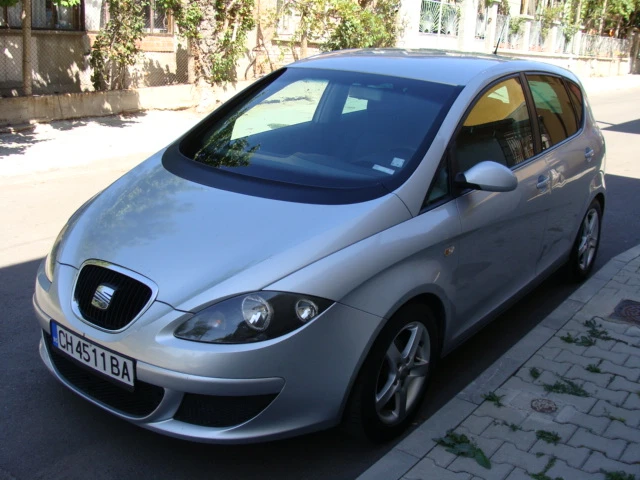 Seat Altea 1.6 ГАЗ, снимка 1 - Автомобили и джипове - 47172256