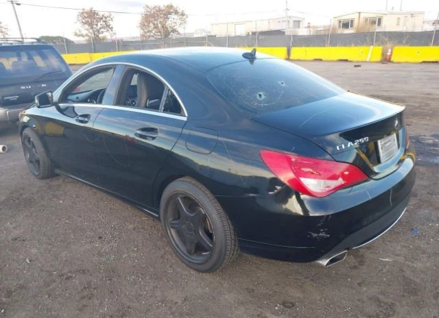 Mercedes-Benz C 250, снимка 3 - Автомобили и джипове - 48716580