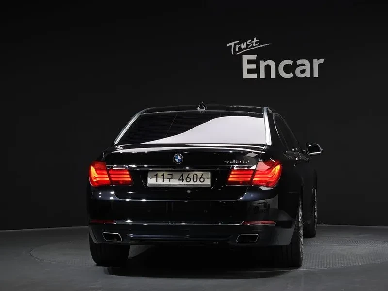BMW 730, снимка 4 - Автомобили и джипове - 54600949