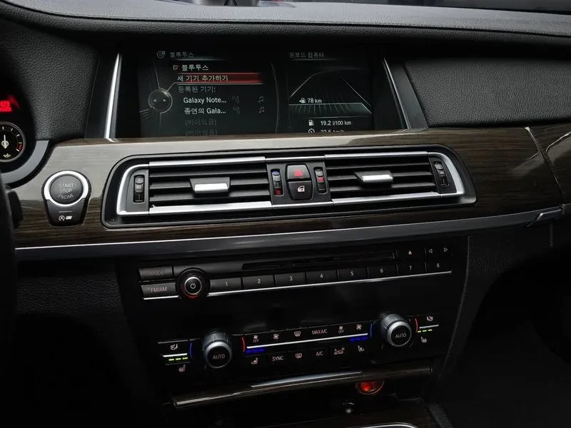 BMW 730, снимка 14 - Автомобили и джипове - 54600949