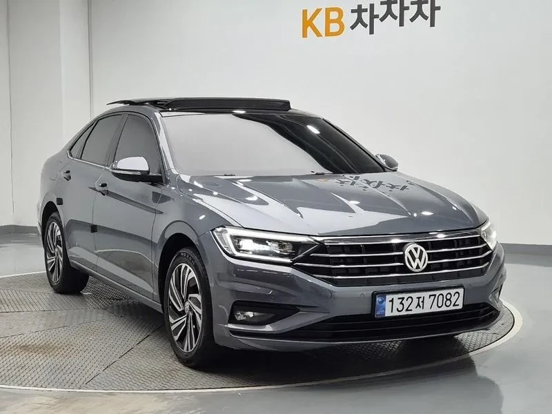 VW Jetta 1.4 TSI PRESTIGE, снимка 4 - Автомобили и джипове - 55720439