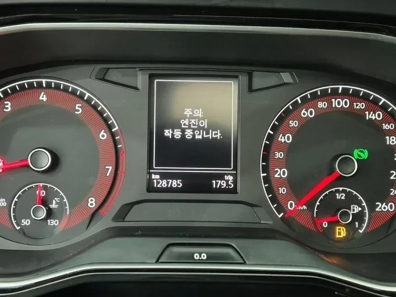 VW Jetta 1.4 TSI PRESTIGE, снимка 6 - Автомобили и джипове - 55720439