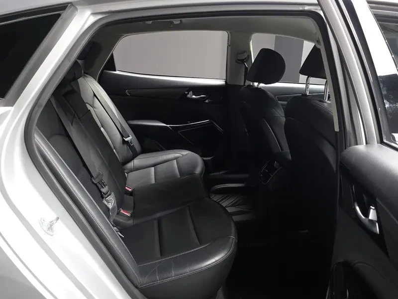 Kia K7 LPG STANDART, снимка 12 - Автомобили и джипове - 55727442