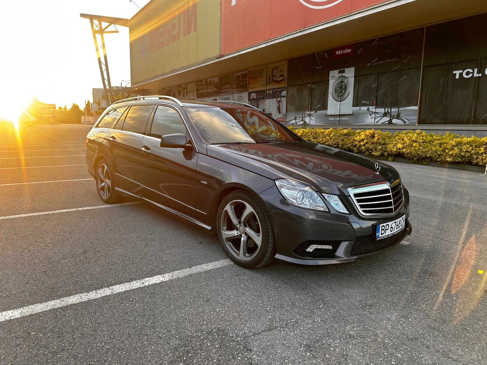 Mercedes-Benz E 350 AMG - изображение 3