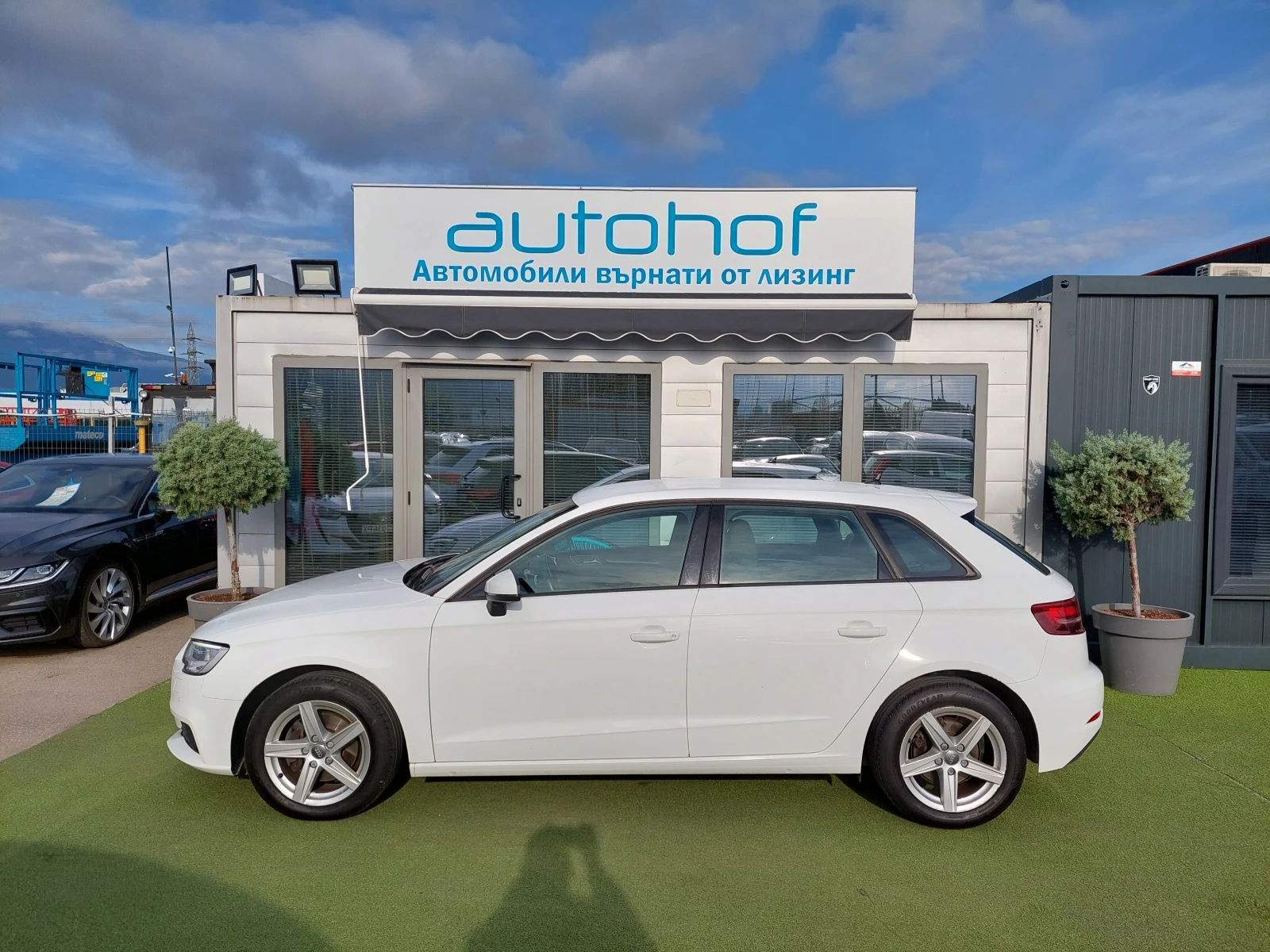 Audi A3 1.6TDI/116k.c./7AT/ - изображение 2