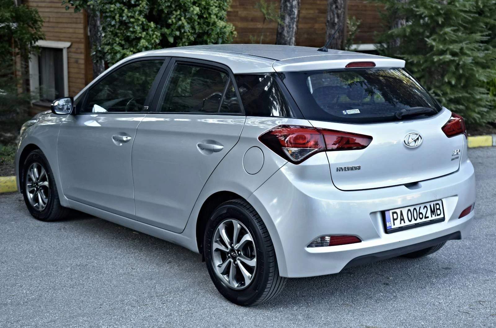 Hyundai I20 1.1crdi - изображение 5