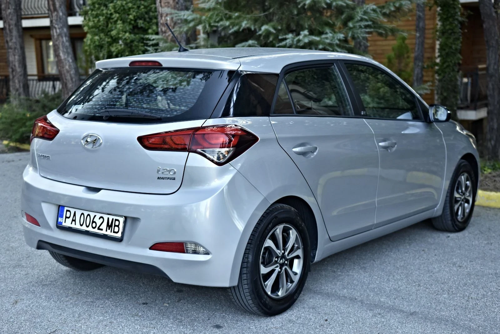 Hyundai I20 1.1crdi - изображение 3