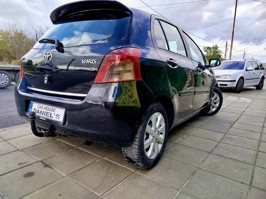 Toyota Yaris 1.4 d4d - изображение 2