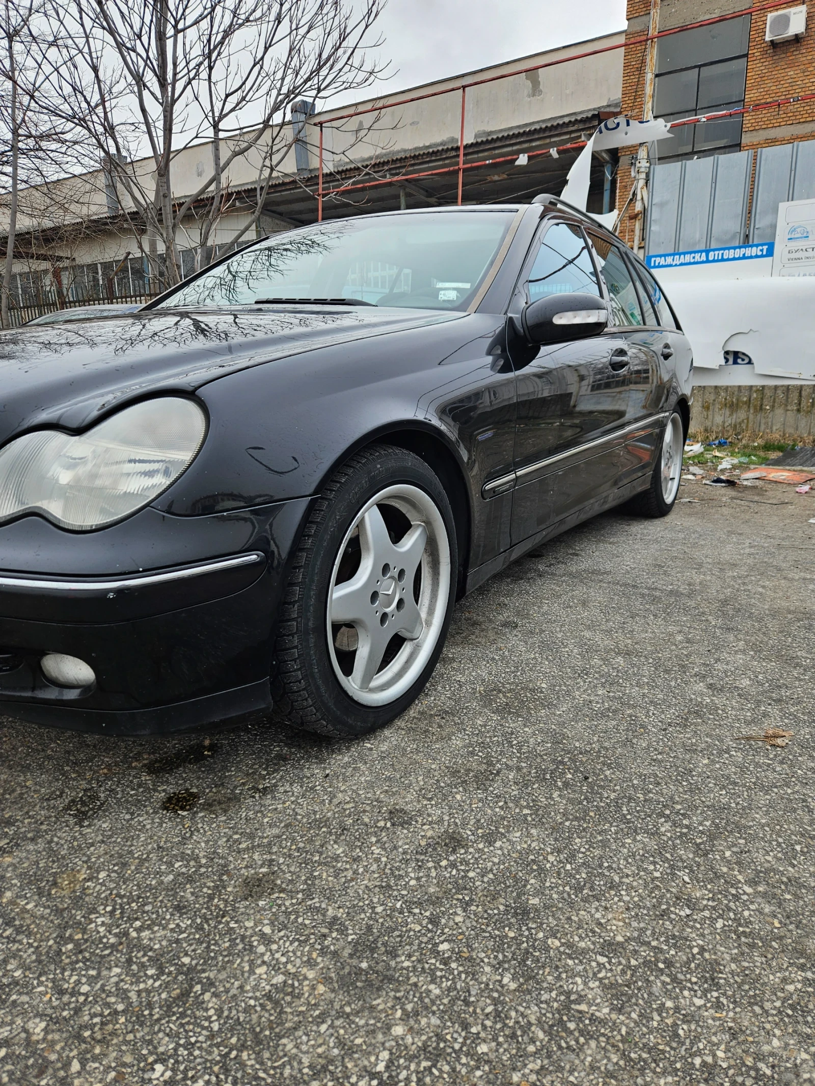 Mercedes-Benz C 180 1.8 - изображение 2
