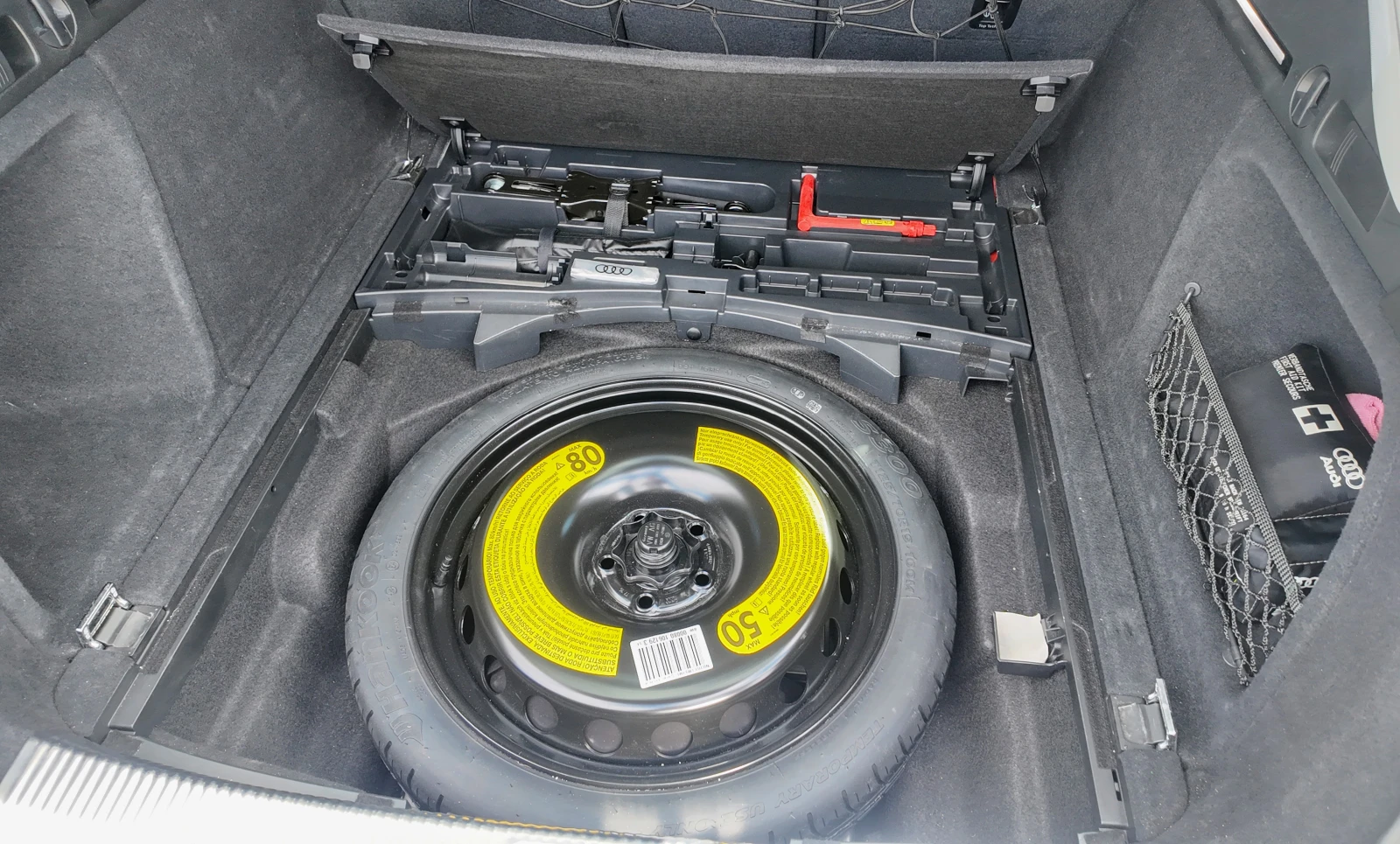 Audi A4 avant, снимка 15 - Автомобили и джипове - 53819338