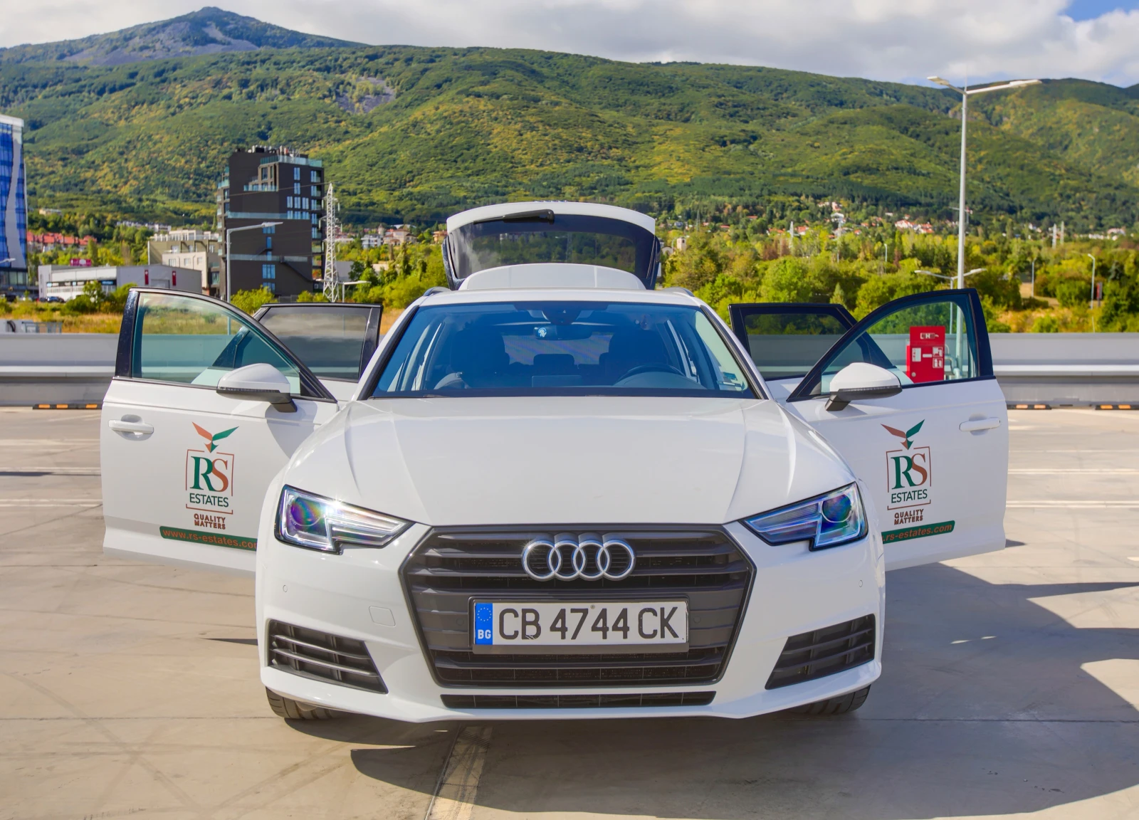 Audi A4 avant, снимка 3 - Автомобили и джипове - 53819338