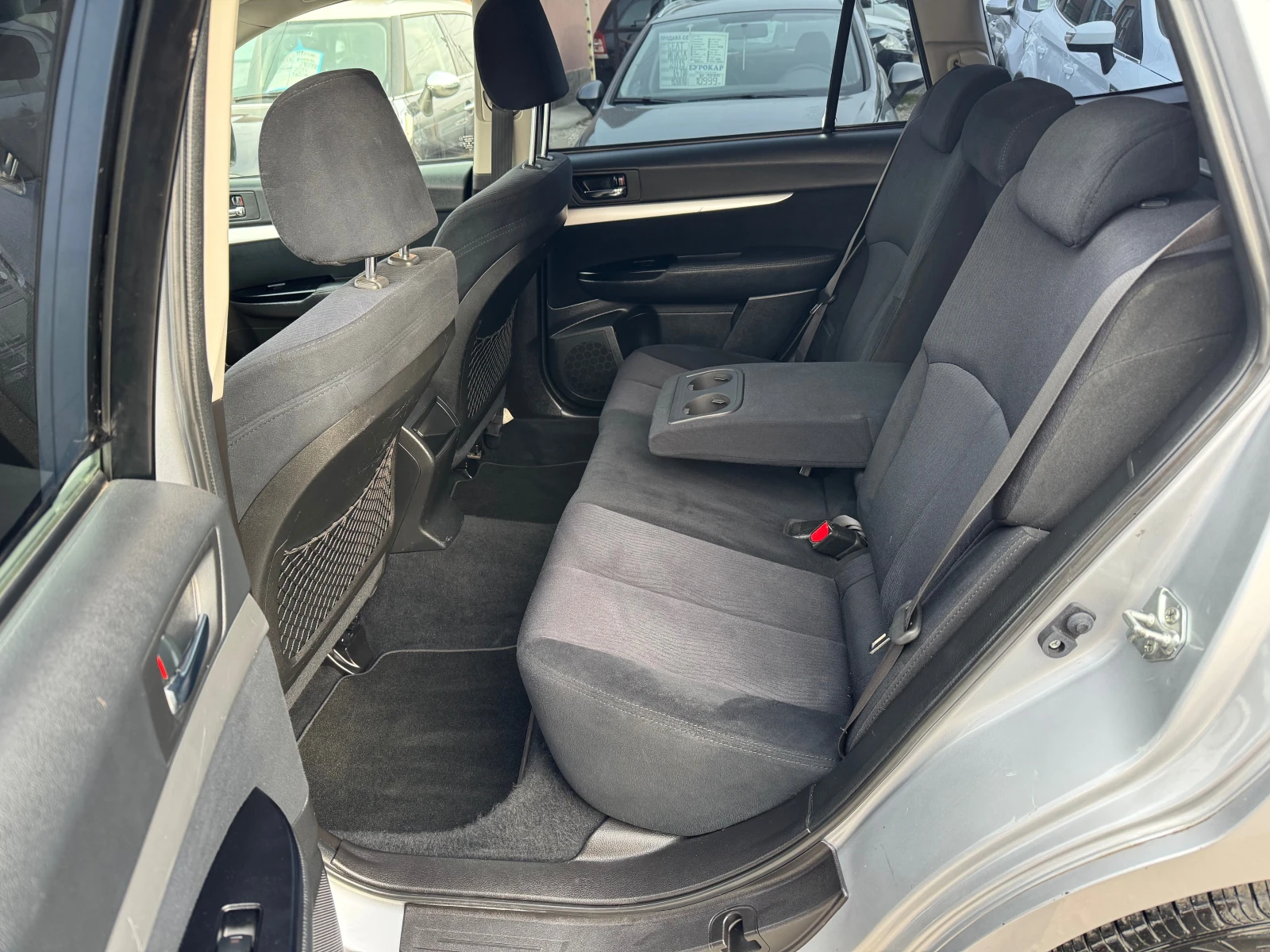 Subaru Outback 2.5i-4x4-ЛИЗИНГ, снимка 16 - Автомобили и джипове - 53927143