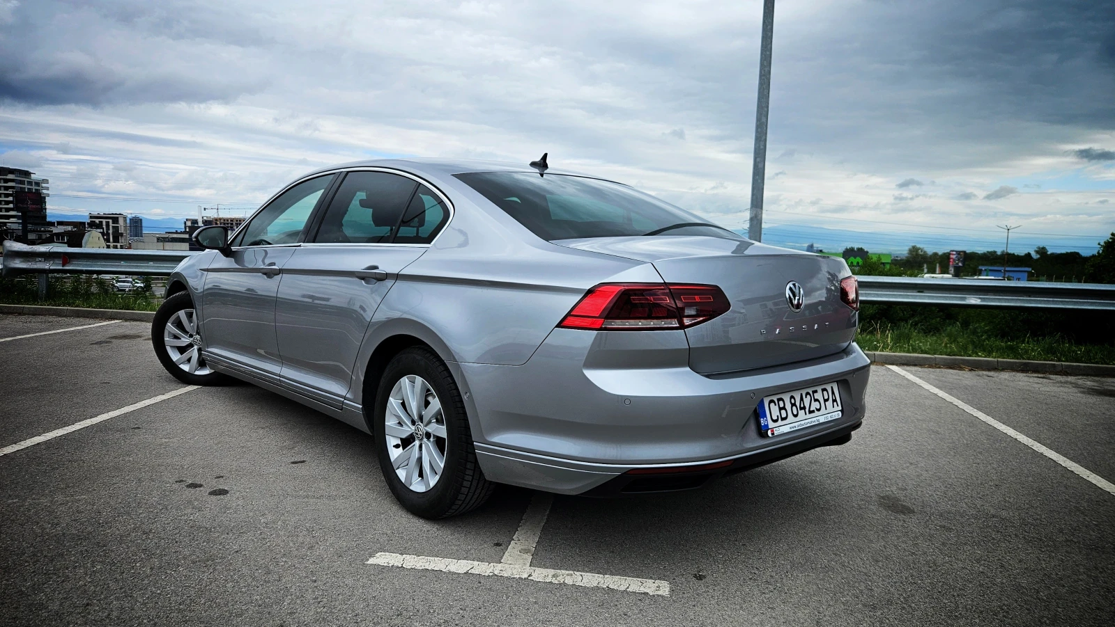 VW Passat B8.5, снимка 4 - Автомобили и джипове - 54551182