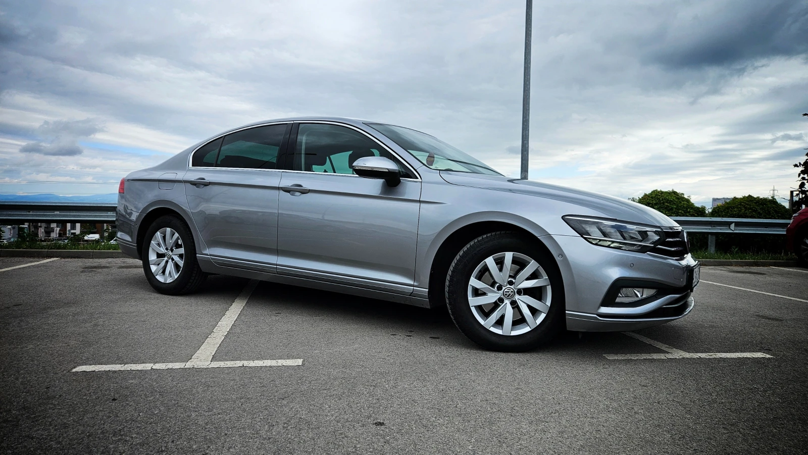 VW Passat B8.5, снимка 3 - Автомобили и джипове - 54551182