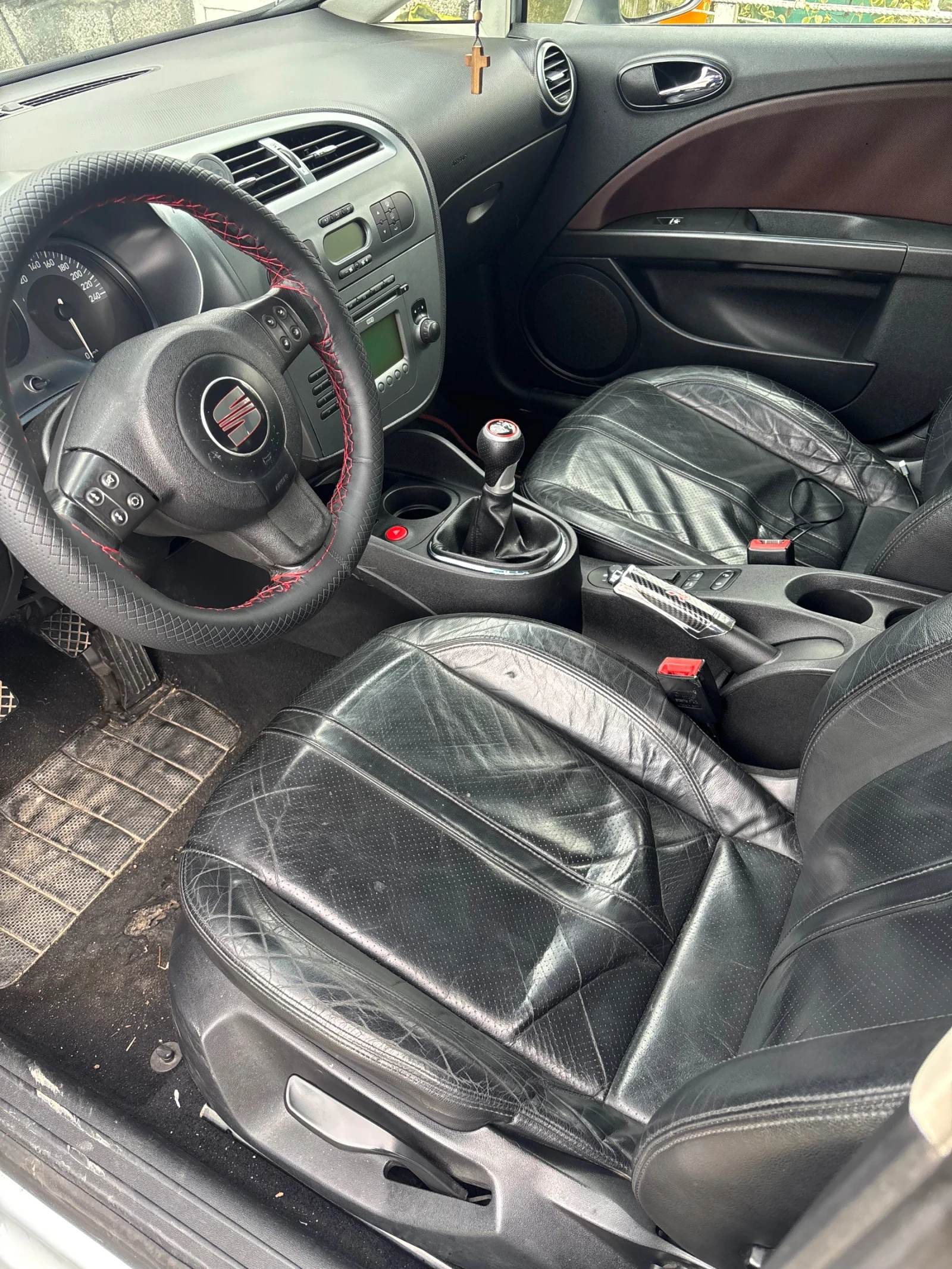 Seat Leon, снимка 7 - Автомобили и джипове - 54596816
