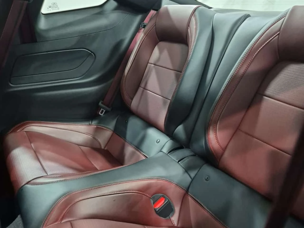 Ford Mustang * GT PREMIUM * Ръчна скоростна кутия * CARFAX * , снимка 10 - Автомобили и джипове - 55539067