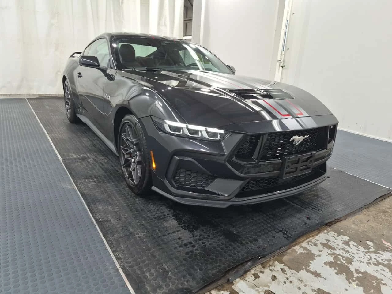 Ford Mustang * GT PREMIUM * Ръчна скоростна кутия * CARFAX * , снимка 3 - Автомобили и джипове - 55539067
