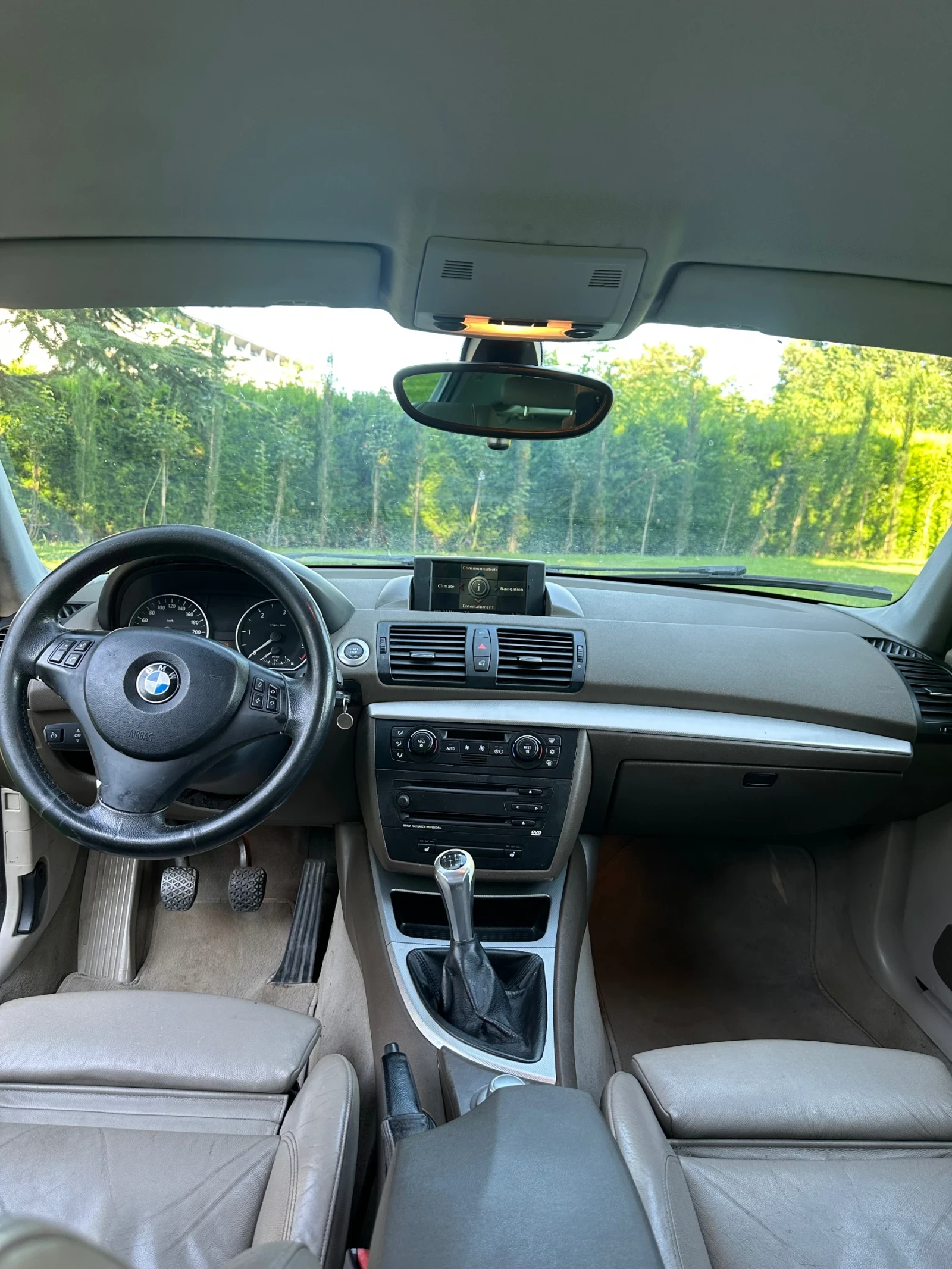 BMW 120, снимка 6 - Автомобили и джипове - 55715475