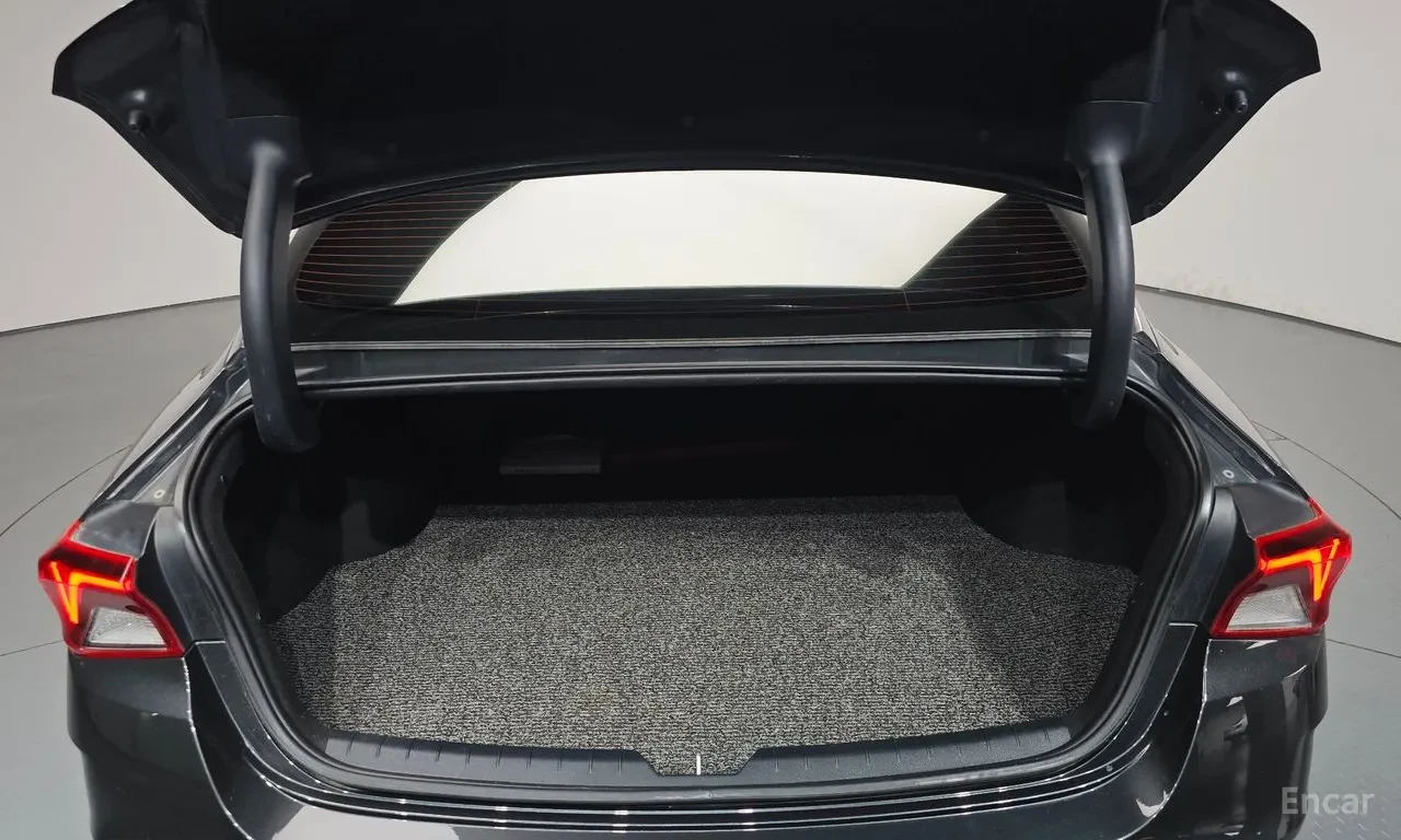 Kia K5 LPI SIGNATURE| ACC| VENT| HUD| 360| MirrorCAM, снимка 17 - Автомобили и джипове - 55959224