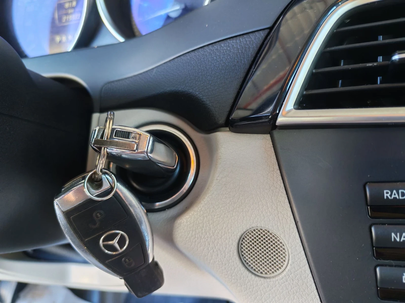 Mercedes-Benz C 200 2.2 AUTOMATIC 136k.c. | Mobile.bg � ����������� 13