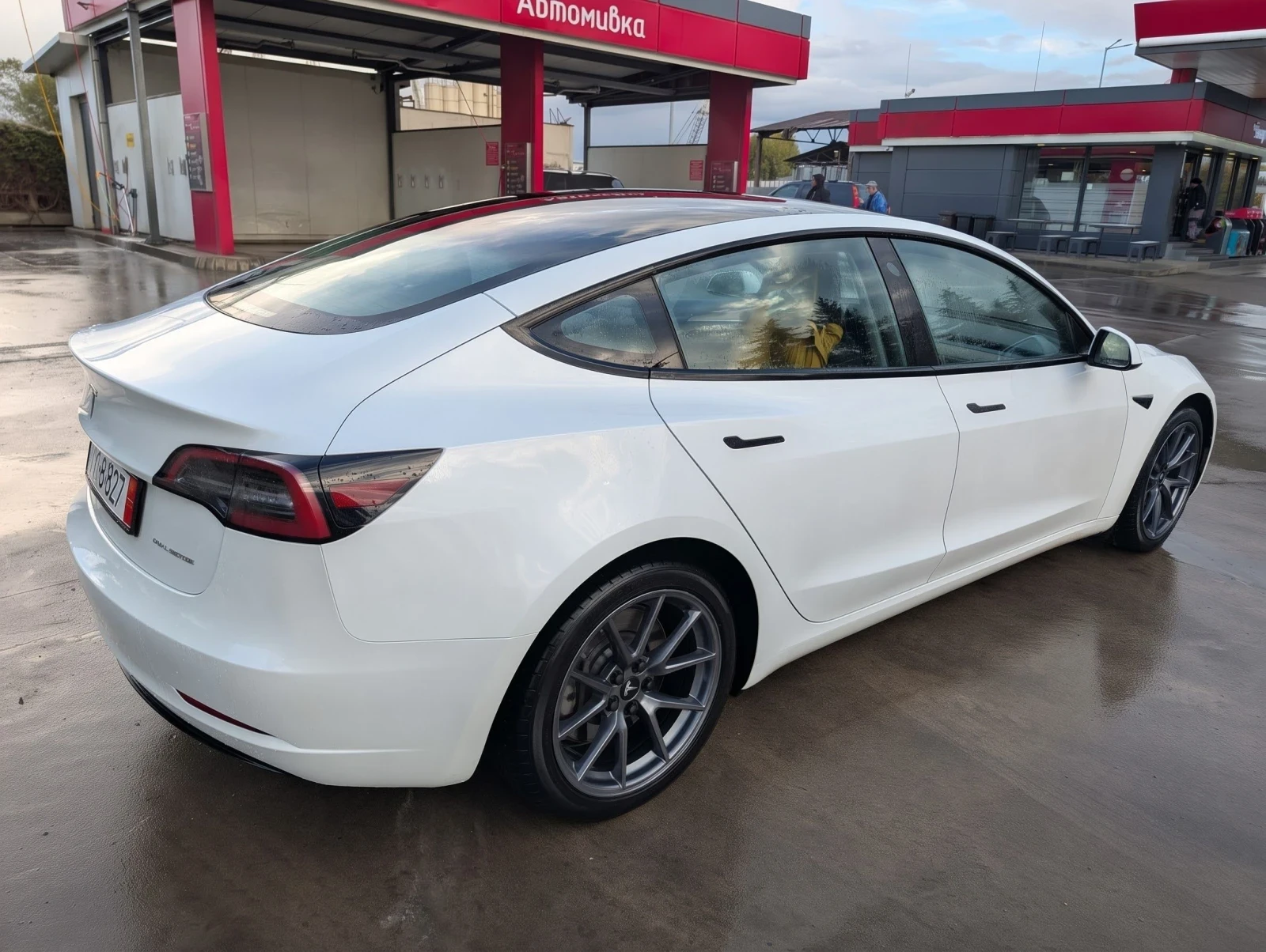 Tesla Model 3 LR AWD, снимка 6 - Автомобили и джипове - 56535568