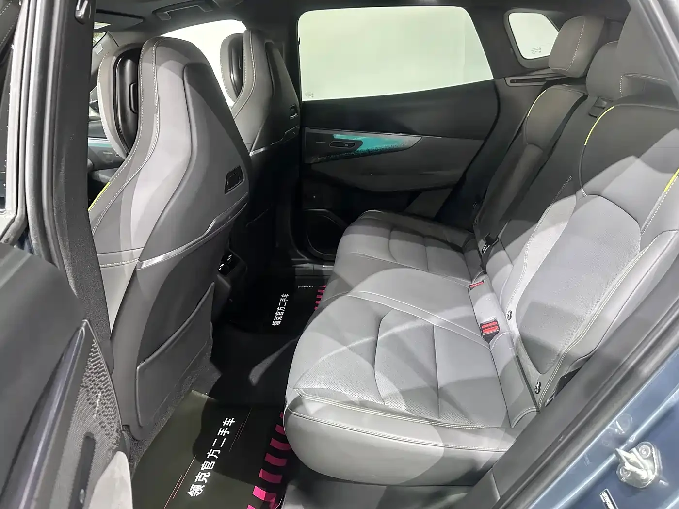 LynkCo 08 EM-P 2025 220km AWD Performance Halo | Mobile.bg � ����������� 13