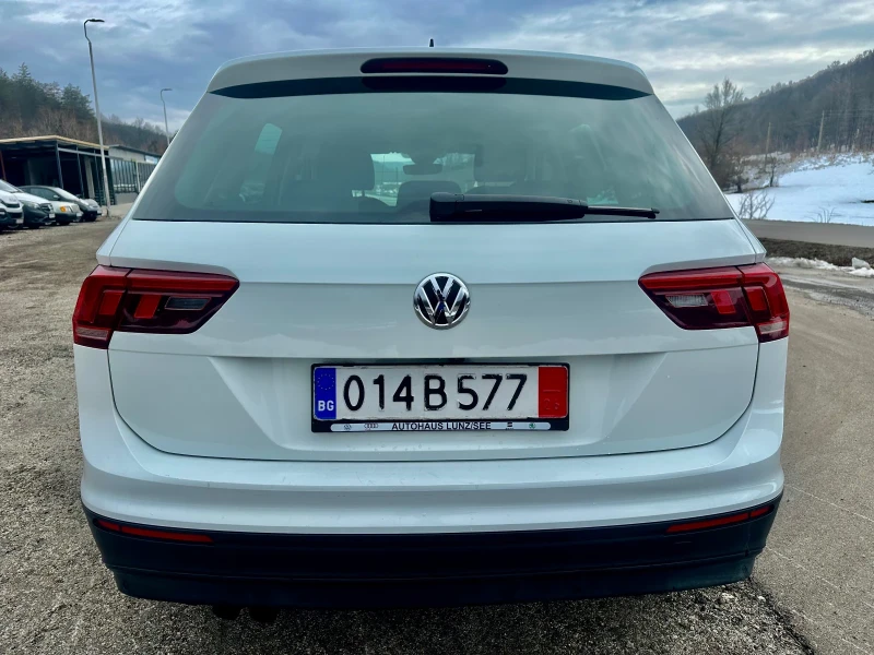 VW Tiguan 2.0TDI* 4x4* 100%РЕАЛНИ КМ* FACE* , снимка 5 - Автомобили и джипове - 48788011