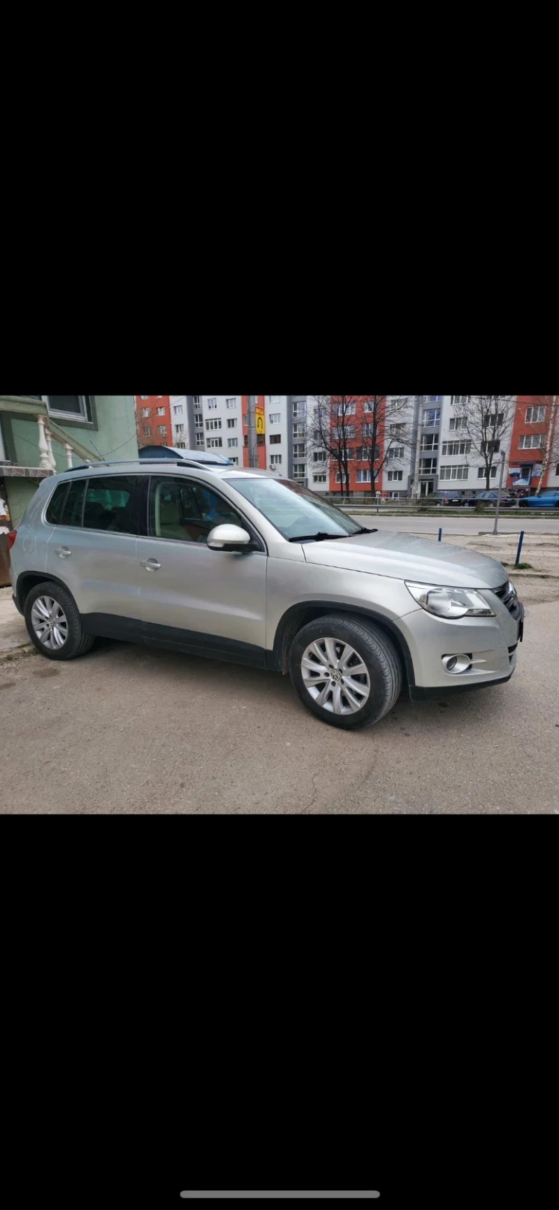 VW Tiguan, снимка 1 - Автомобили и джипове - 49436643