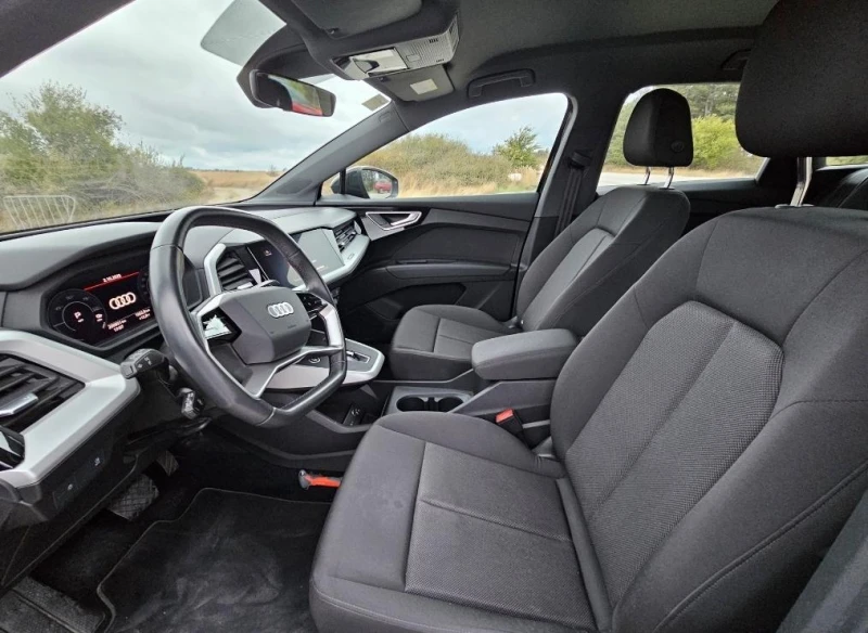 Audi Q4 40 e-tron ТОП Оферта, снимка 12 - Автомобили и джипове - 51936537