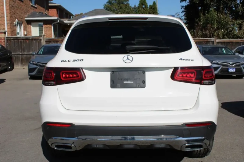 Mercedes-Benz GLC 300 * ФИКСИРАНА ЦЕНА * CARFAX* ОПЦИЯ ЗА ФИНАНСИРАНЕ* , снимка 5 - Автомобили и джипове - 53236020