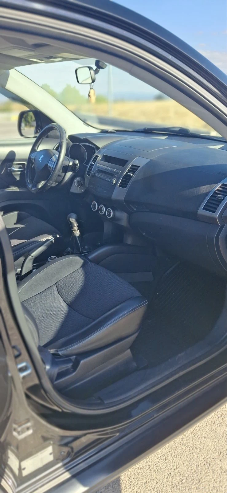 Peugeot 4007, снимка 7 - Автомобили и джипове - 56331014