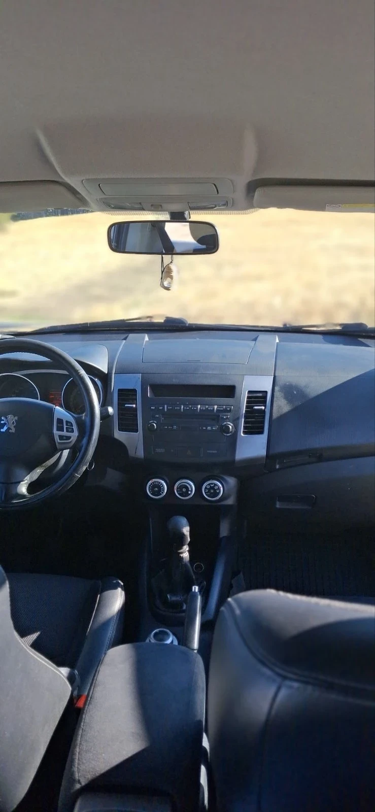 Peugeot 4007, снимка 6 - Автомобили и джипове - 56331014