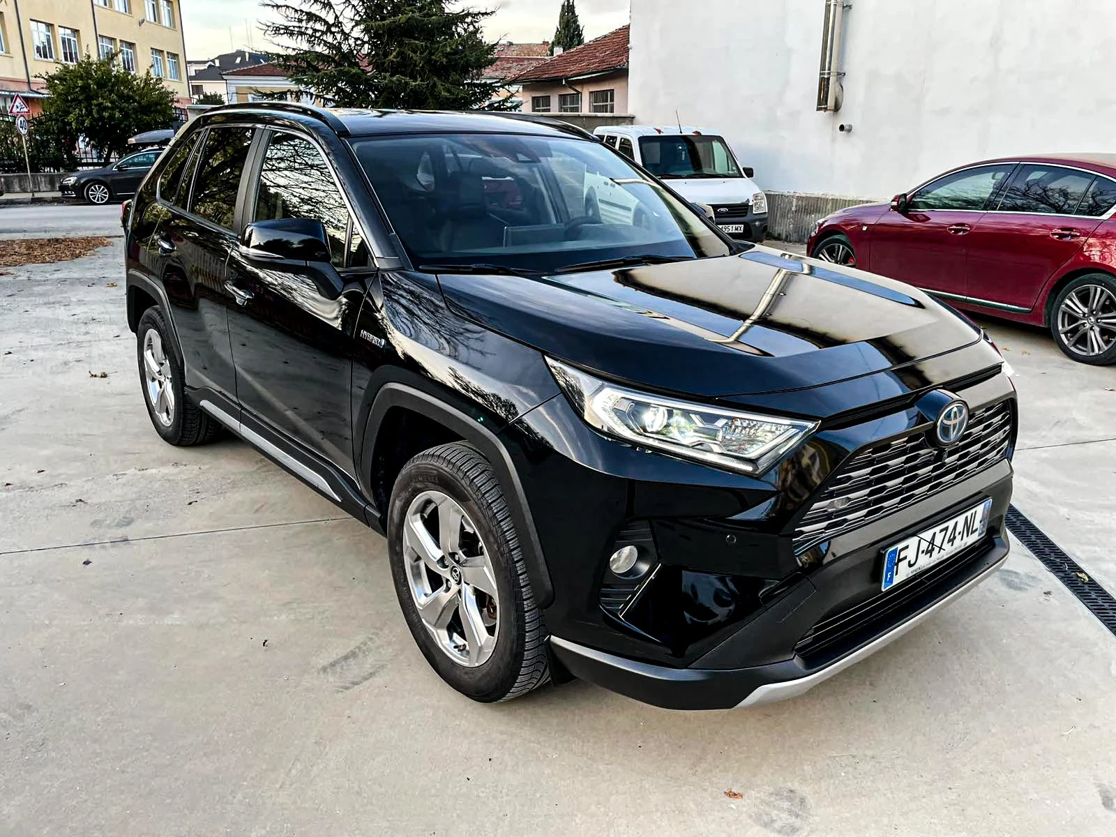 Toyota Rav4 Hybrid/4x4/JBL/360/ | Mobile.bg   1