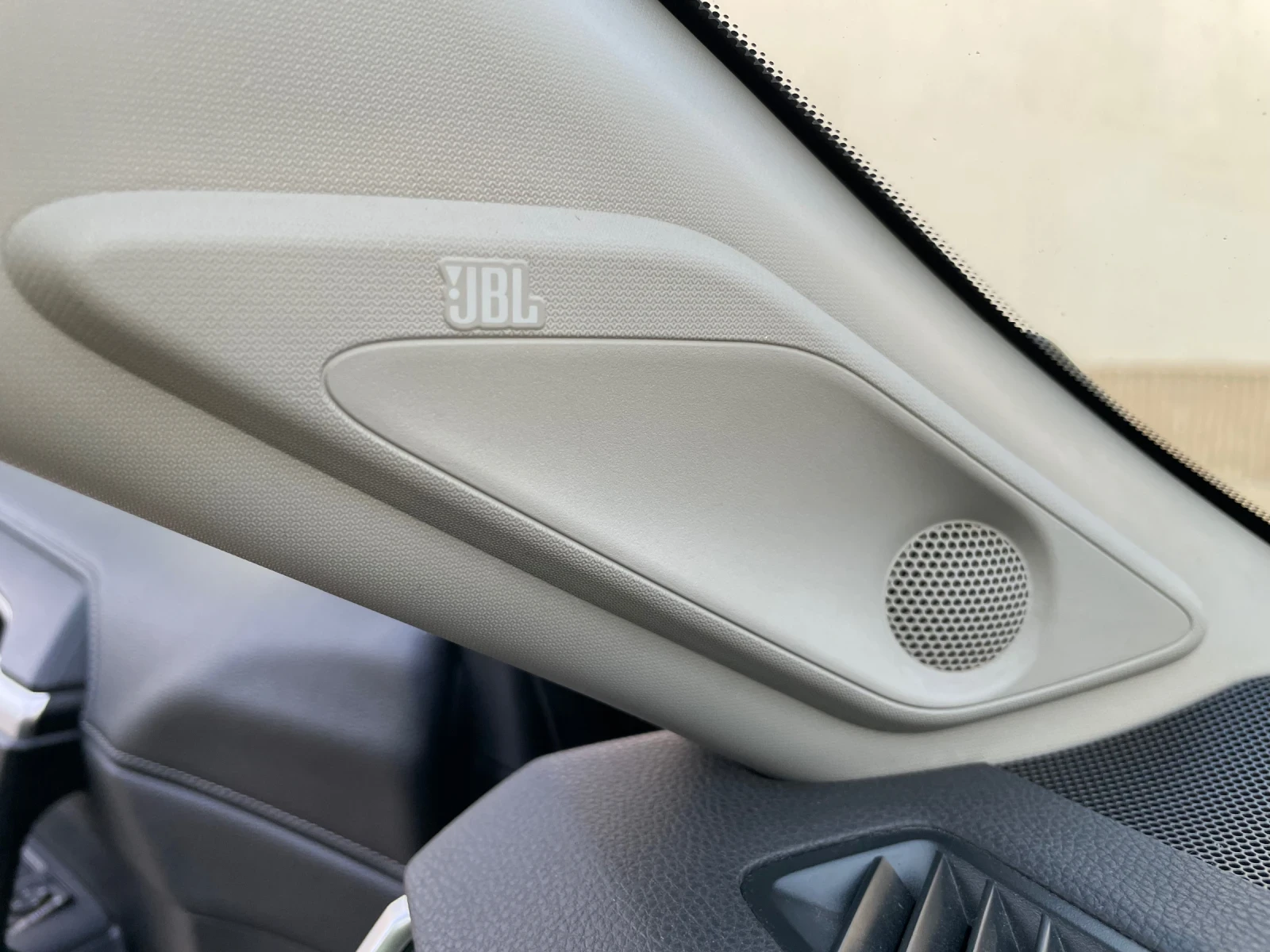 Toyota Rav4 Hybrid/4x4/JBL/360/ | Mobile.bg   15