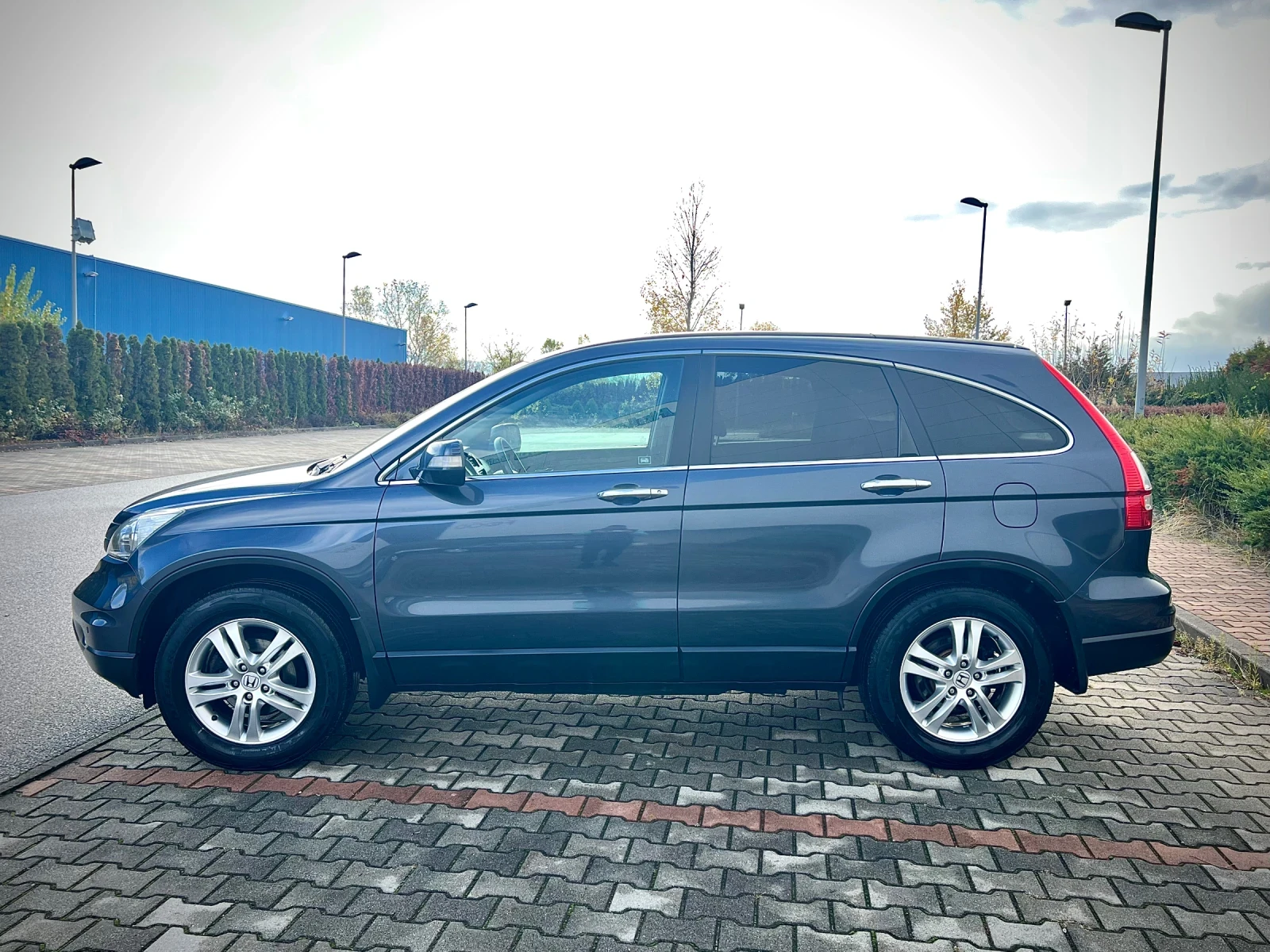 Honda Cr-v 2.0-бензин-Лизинг през Уникредит по 360лв - изображение 4