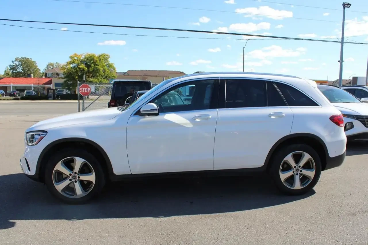 Mercedes-Benz GLC 300 * ФИКСИРАНА ЦЕНА * CARFAX* ОПЦИЯ ЗА ФИНАНСИРАНЕ*  - изображение 4