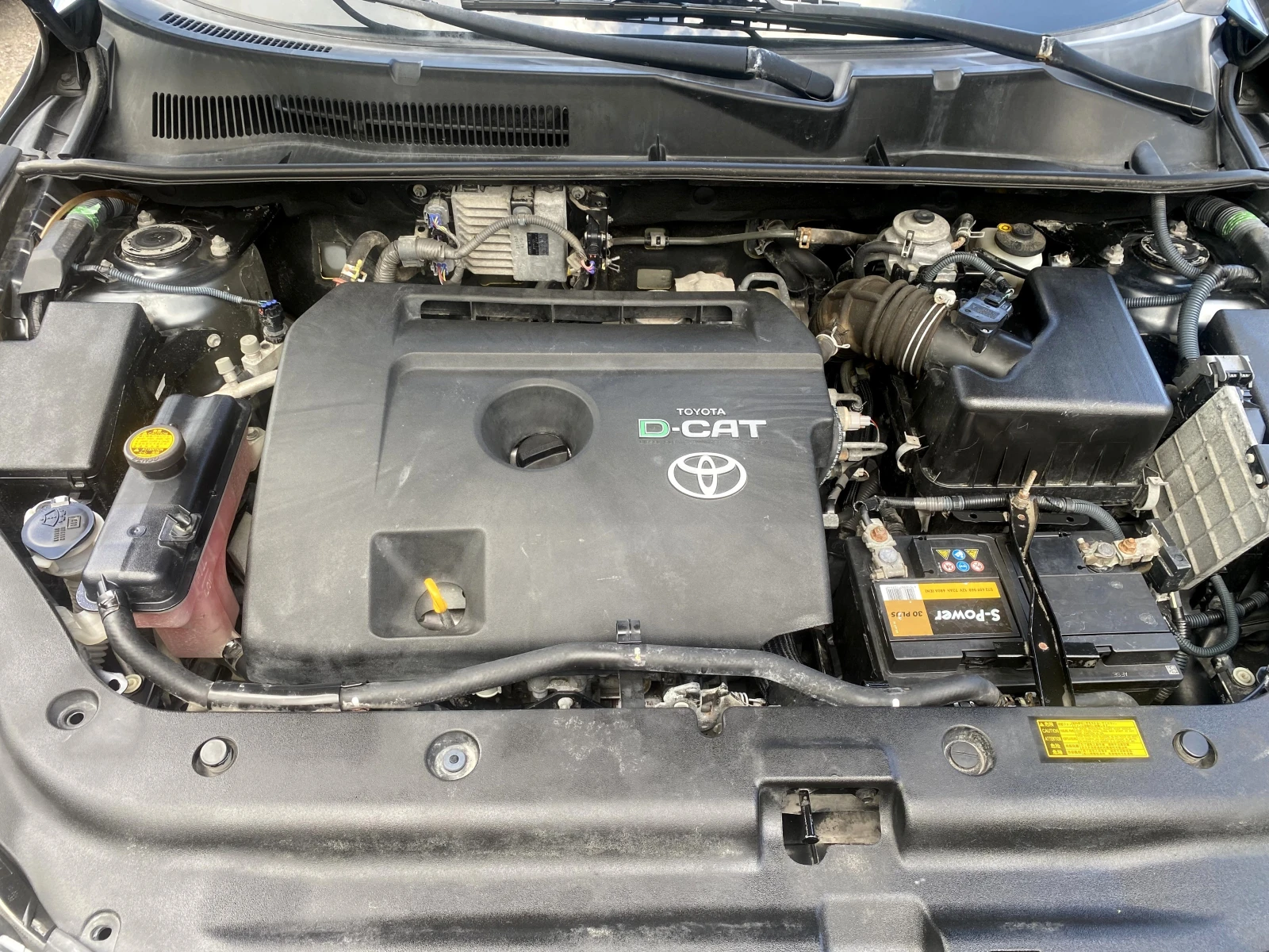 Toyota Rav4 2.2D4D Кожа 152х.км!!!, снимка 17 - Автомобили и джипове - 54968707