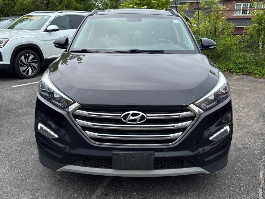 Hyundai Tucson Limited* Pano* Back cam* 2ключа* Keyless* Подгрев*, снимка 2 - Автомобили и джипове - 55103148